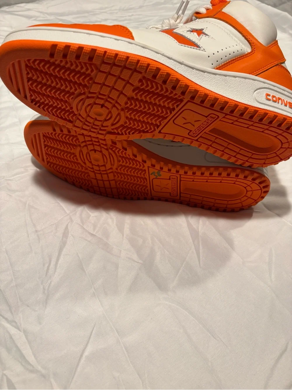 Converse bold two